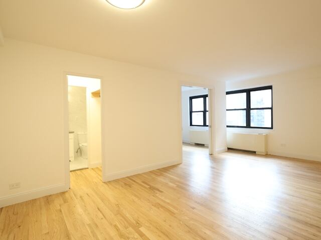 1-Bedroom at Lexington Towers