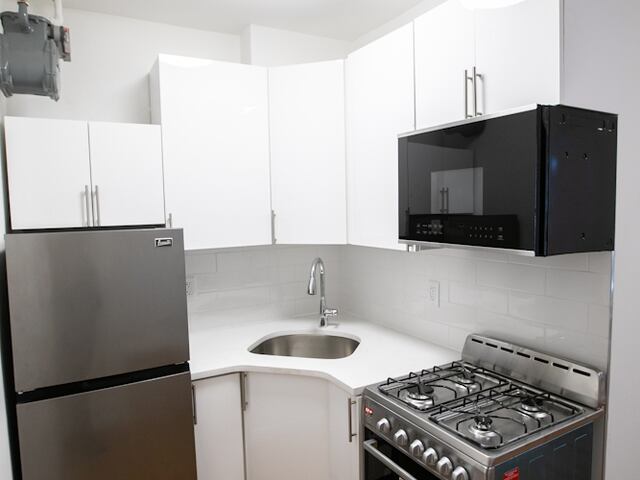 Studio at 170-172 Spring Street