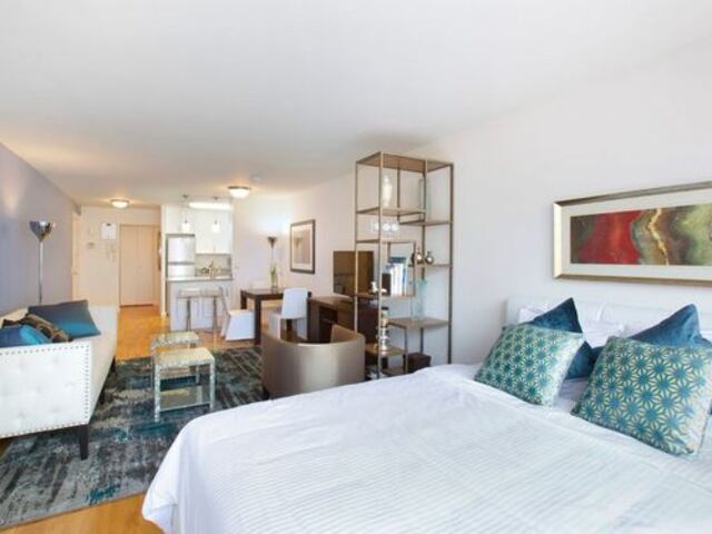 Studio at Gateway: 355 South End