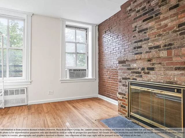 2-Bedroom at 121 Bank Street