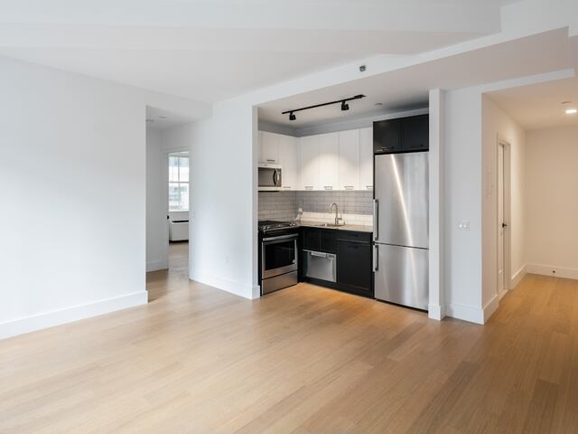 1-Bedroom at 67 Wall Street