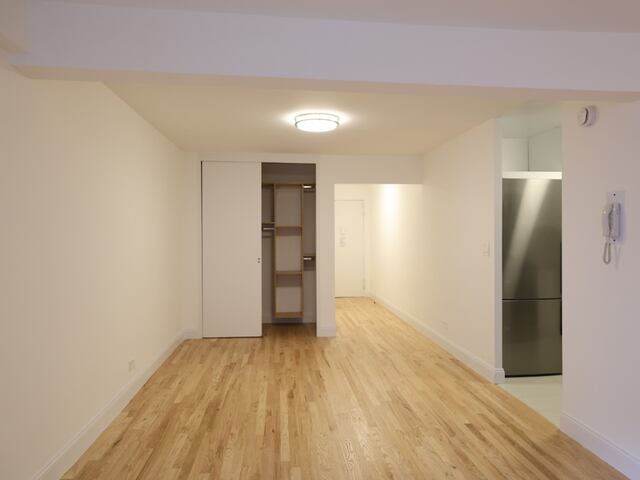 1-Bedroom at Lexington Towers