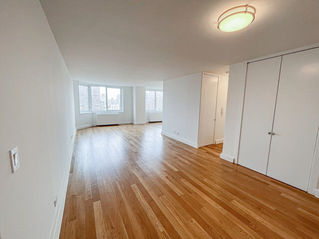 2-Bedroom at West River House