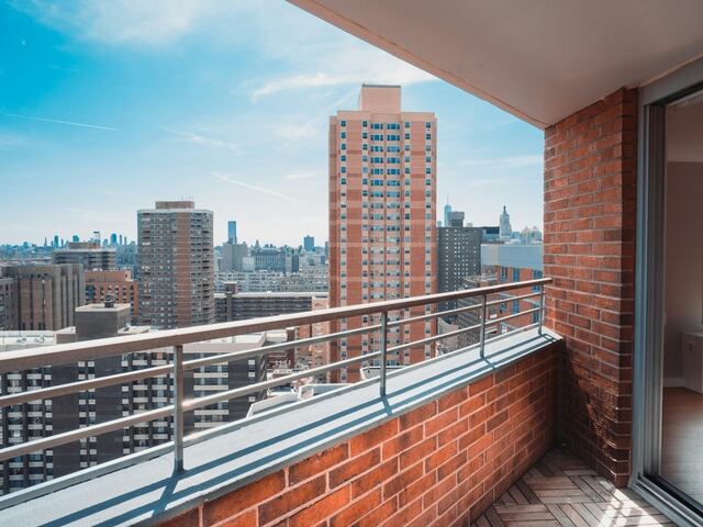 Studio at Kips Bay Court : 500 Second Ave