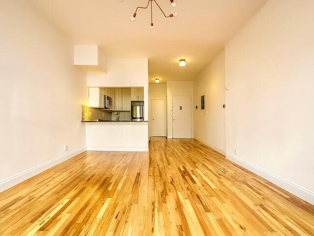 Studio at 346 West 52nd Street