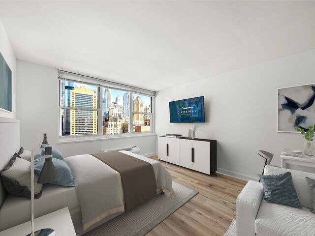 Studio at Gateway: 395 South End