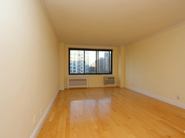 Studio at Park West Village: 788 Columbus Ave