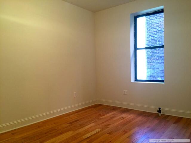 2-Bedroom at 615 Fort Washington Avenue