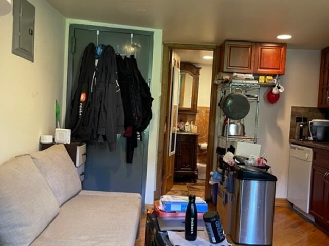 Studio at 126 East 7th Street