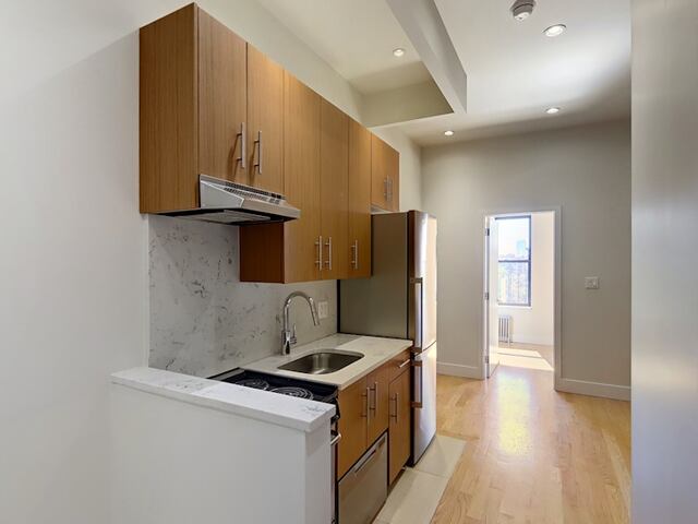 2-Bedroom at 19 Stanton Street