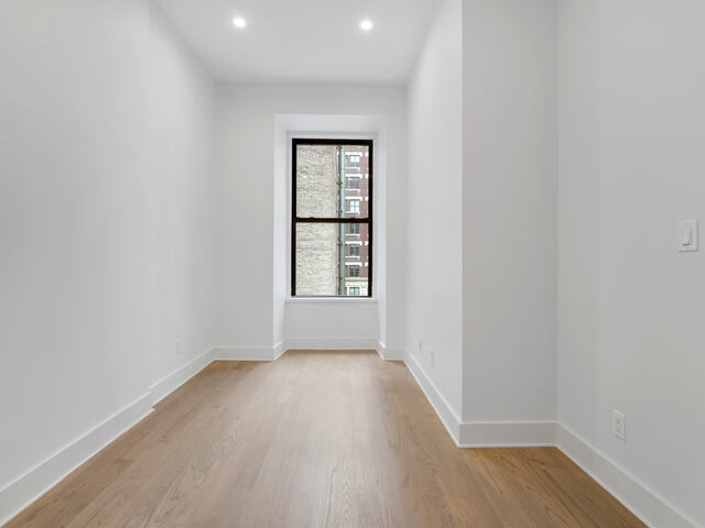 3-Bedroom at 121 Madison Avenue