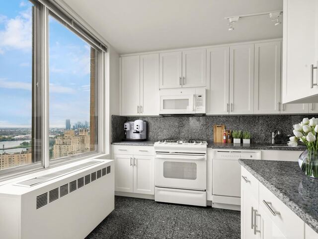 2-Bedroom at The Barclay