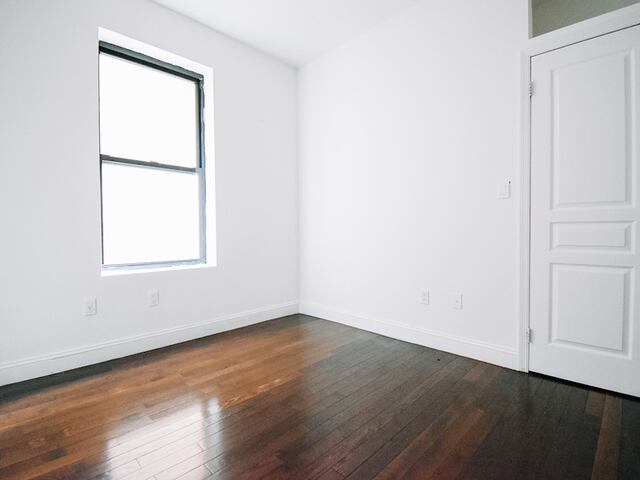 2-Bedroom at 3139 Broadway