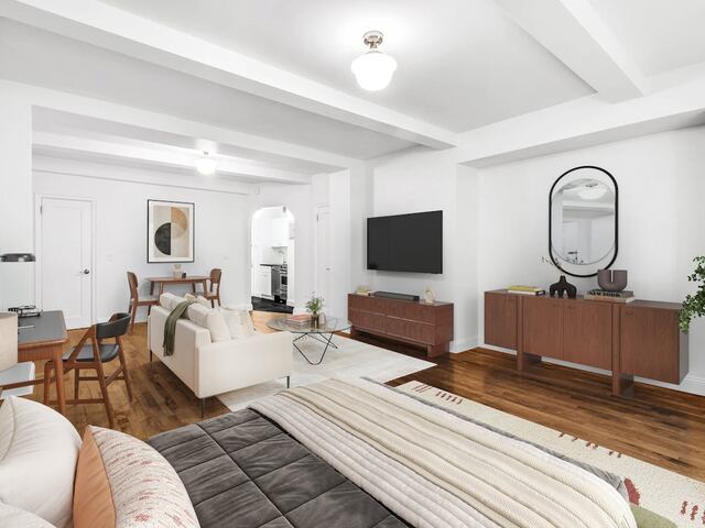 Studio at The Beaux Arts: 307 East 44th