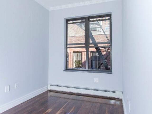 4-Bedroom at 141 Ridge Street