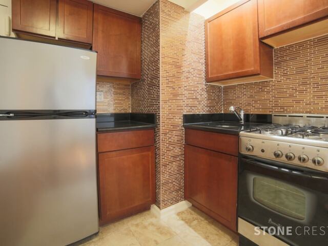 Studio at 304 West 92nd Street