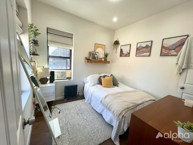 1-Bedroom at 354 East 20th Street