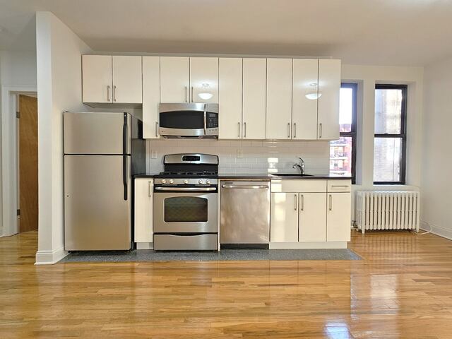 2-Bedroom at 660 Fort Washington Avenue
