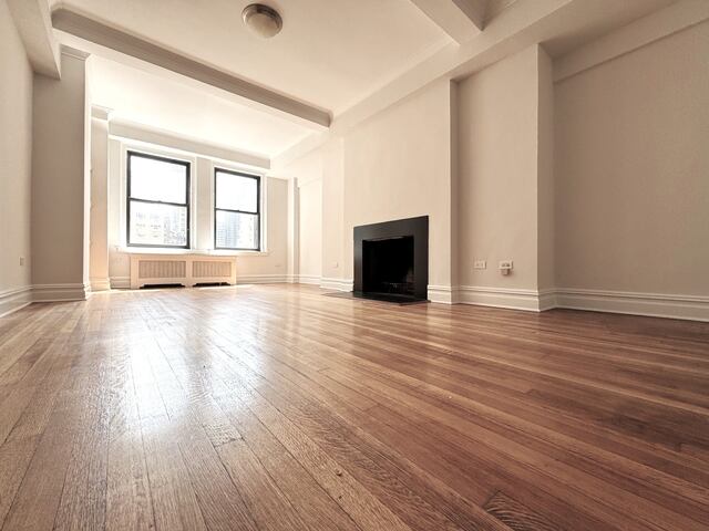 1-Bedroom at 405 East 54th Street