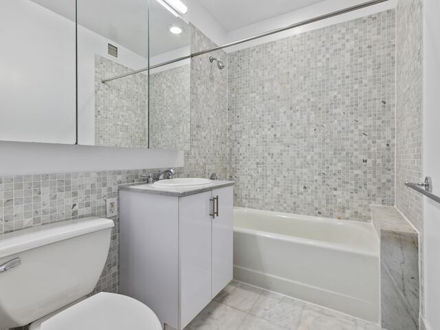 2-Bedroom at 37 Wall Street