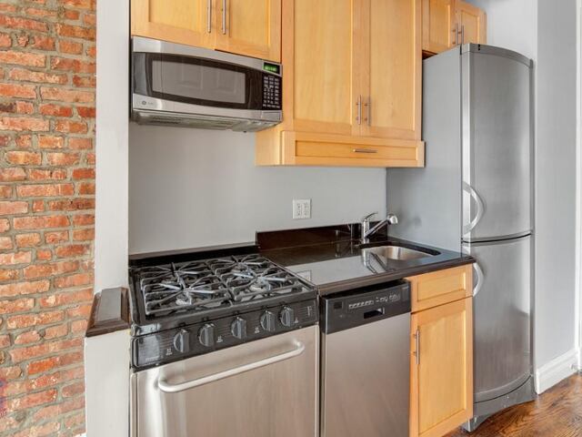 3-Bedroom at 202 East 13th Street