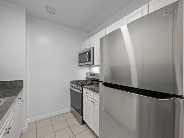 Studio at The Clinton