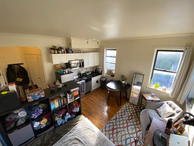 Studio at 364 West 19th Street