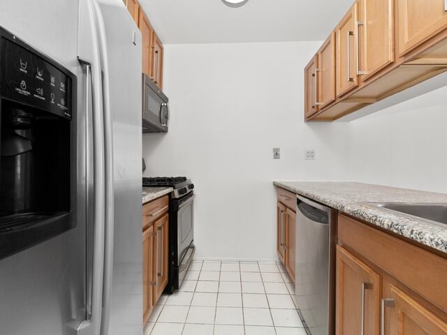 1-Bedroom at Worldwide Plaza: 393 West 49th