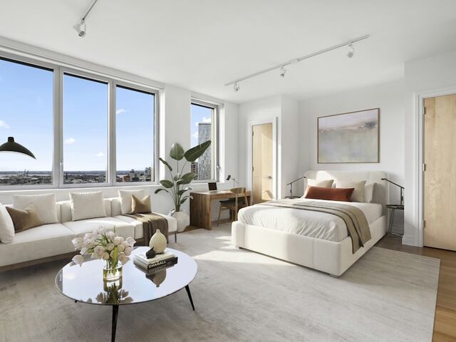 Studio at 300 Ashland Place