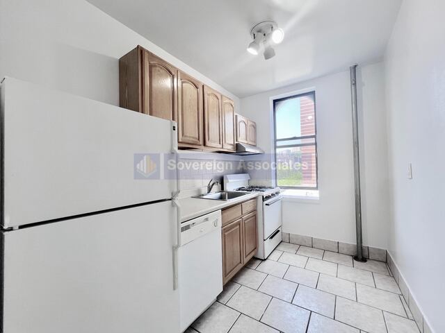 1-Bedroom at 55 Ellwood Street