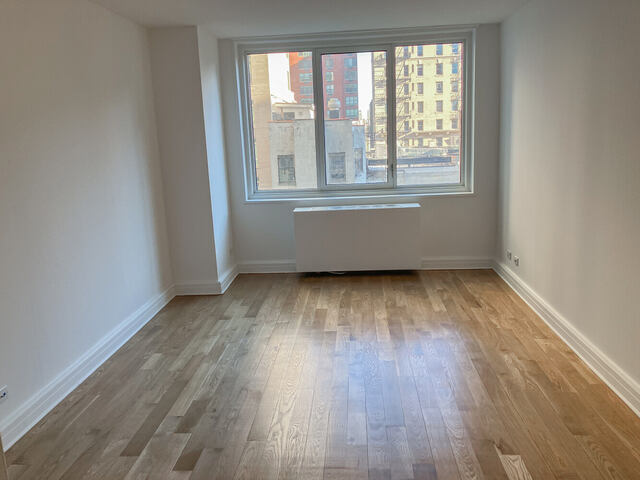 1-Bedroom at West River House