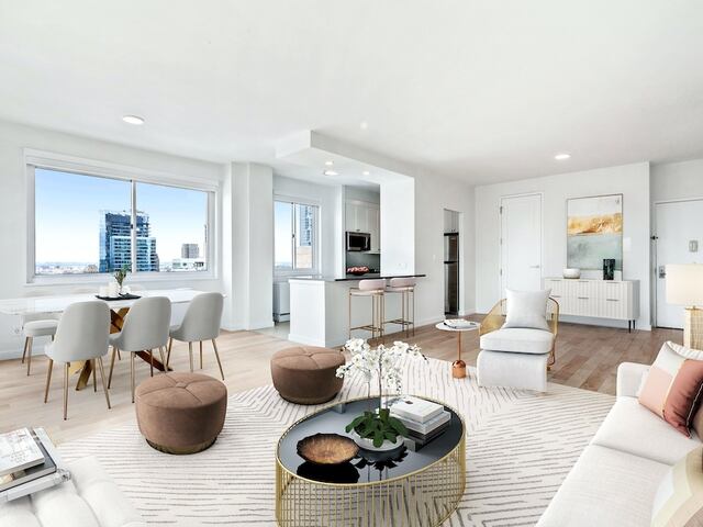 2-Bedroom at Two Lincoln Square