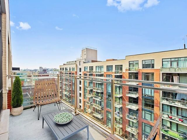 Studio at 101 Bedford Avenue