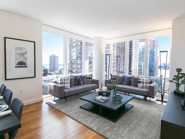 2-Bedroom at The Encore