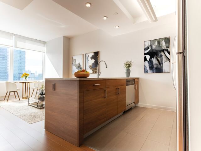 2-Bedroom at 27 on 27