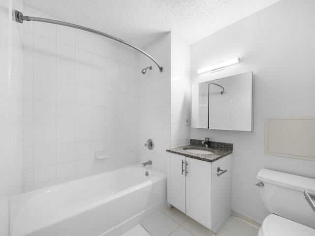 1-Bedroom at Newport: The Lincoln