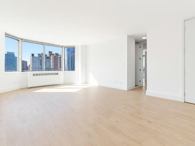 2-Bedroom at The Hamilton
