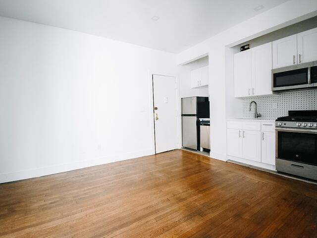 1-Bedroom at 45 Tiemann Place