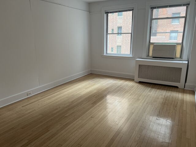 1-Bedroom at Dryden East