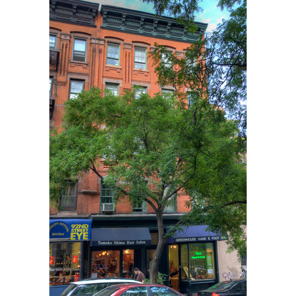 171 East 92nd Street: FaÃ§ade