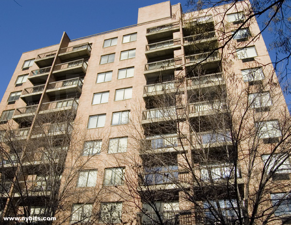 The Wilshire: Upper Floors