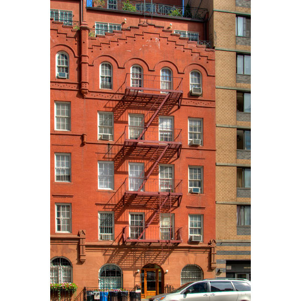 233 East 96th: FaÃ§ade