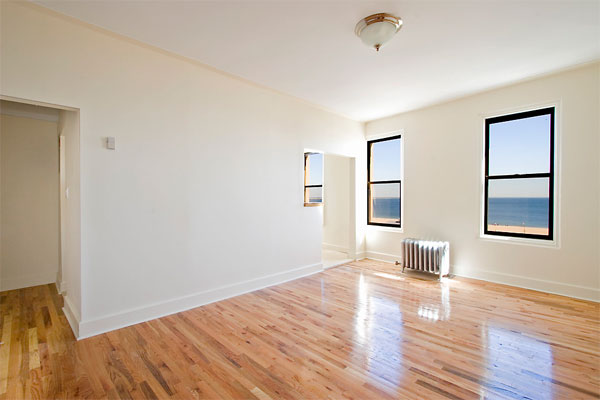 3100 Brighton Apartment