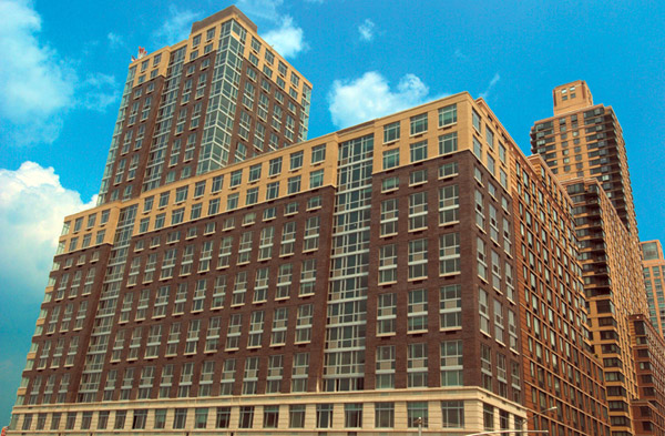 317 West 61st: FaÃ§ade