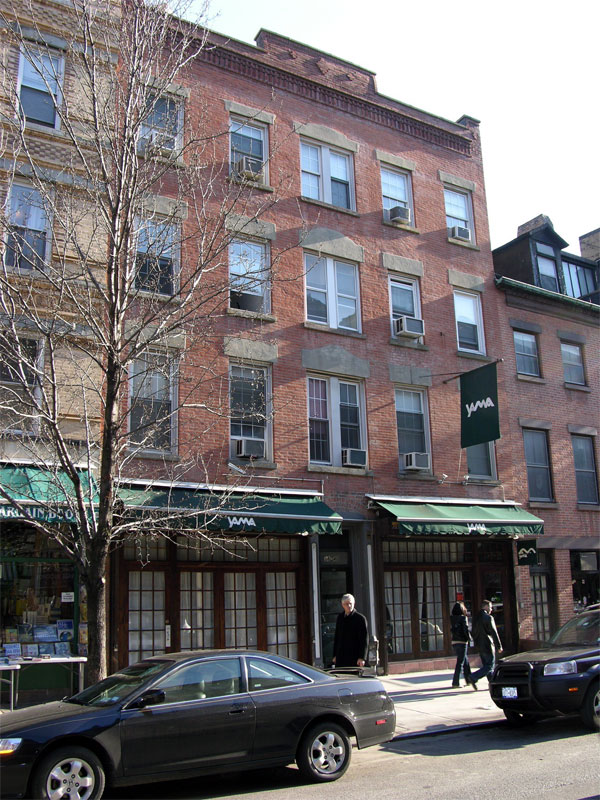 38-40 Carmine: Exterior