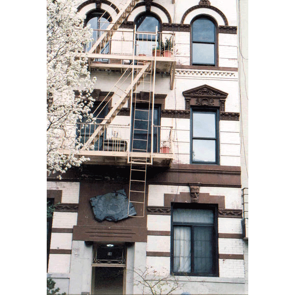 516 East 11th street: Front