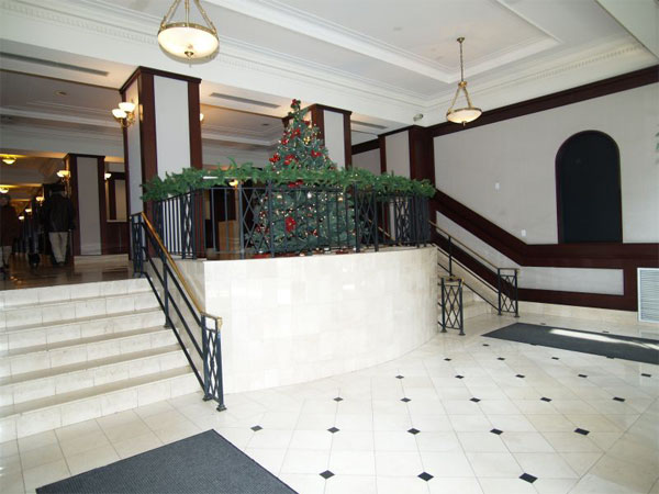 Post Towers: Lobby