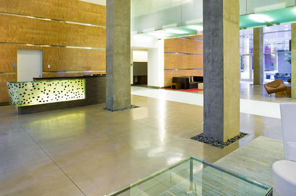 88 Leonard street: Lobby