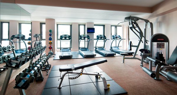 89 Murray: Gym