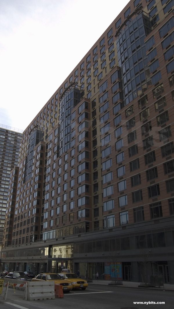 The Anthem: View from East 34th (2)